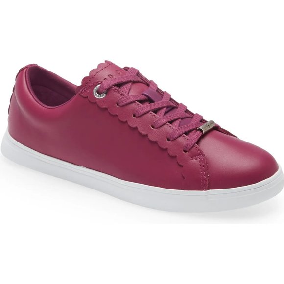 NEW TED BAKER Leather Lace-Up Sneakers– Chic & Comfortable Everyday Shoes